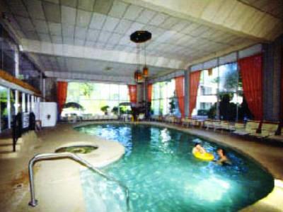 Shoreway Acres Inn Фолмут Экстерьер фото